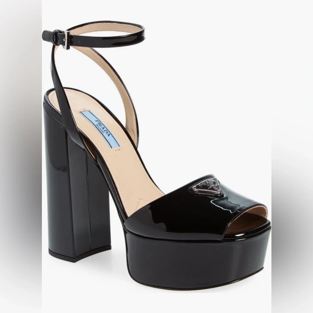 NIB $1290 Prada Patent Platform Sandal in BLACK Patent, Size 9US / 39EU